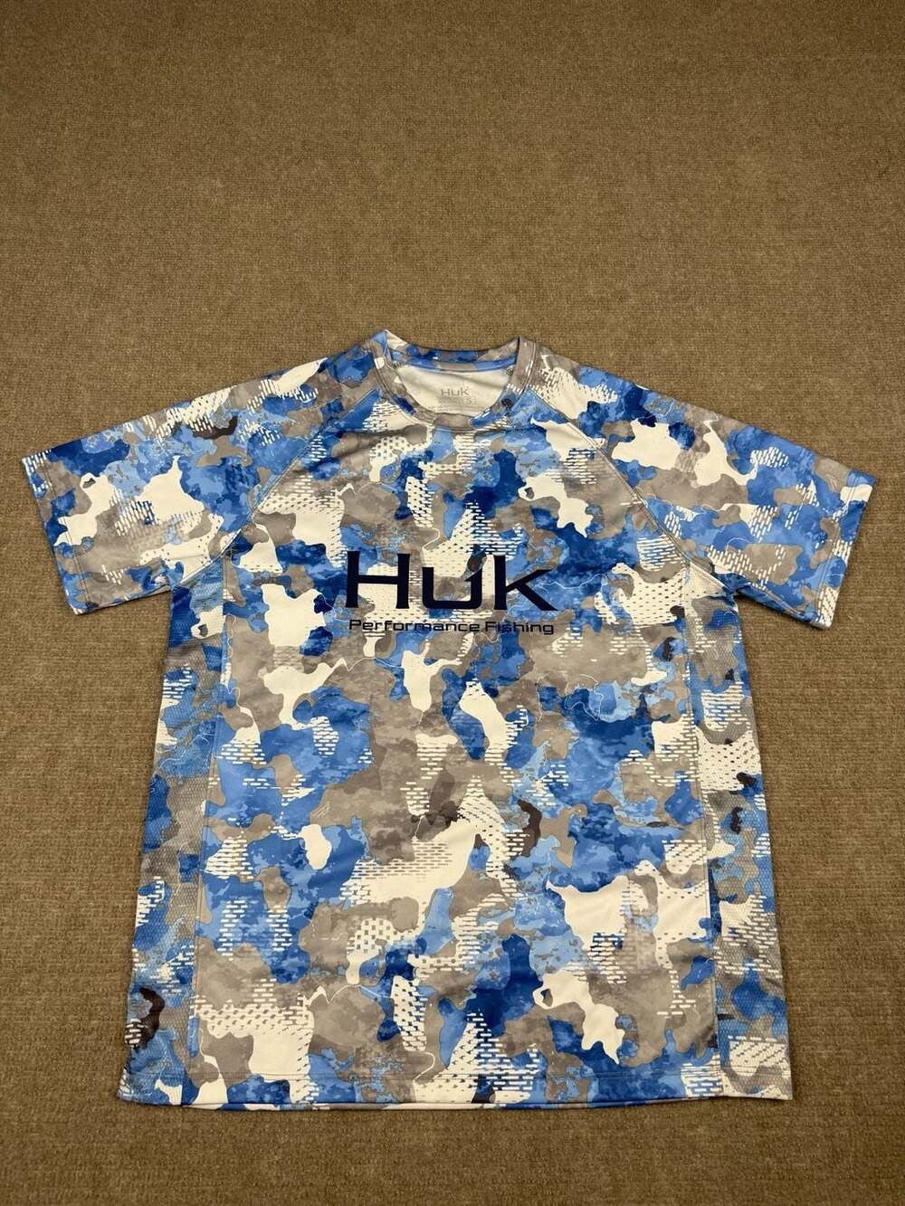 Huk Performance Fishing Pursuit Blue Camo Short Sleeve Crew Shirt Size Small